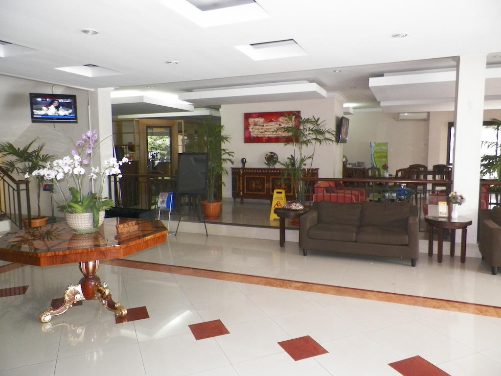 Hotel Guntur Bandung Esterno foto