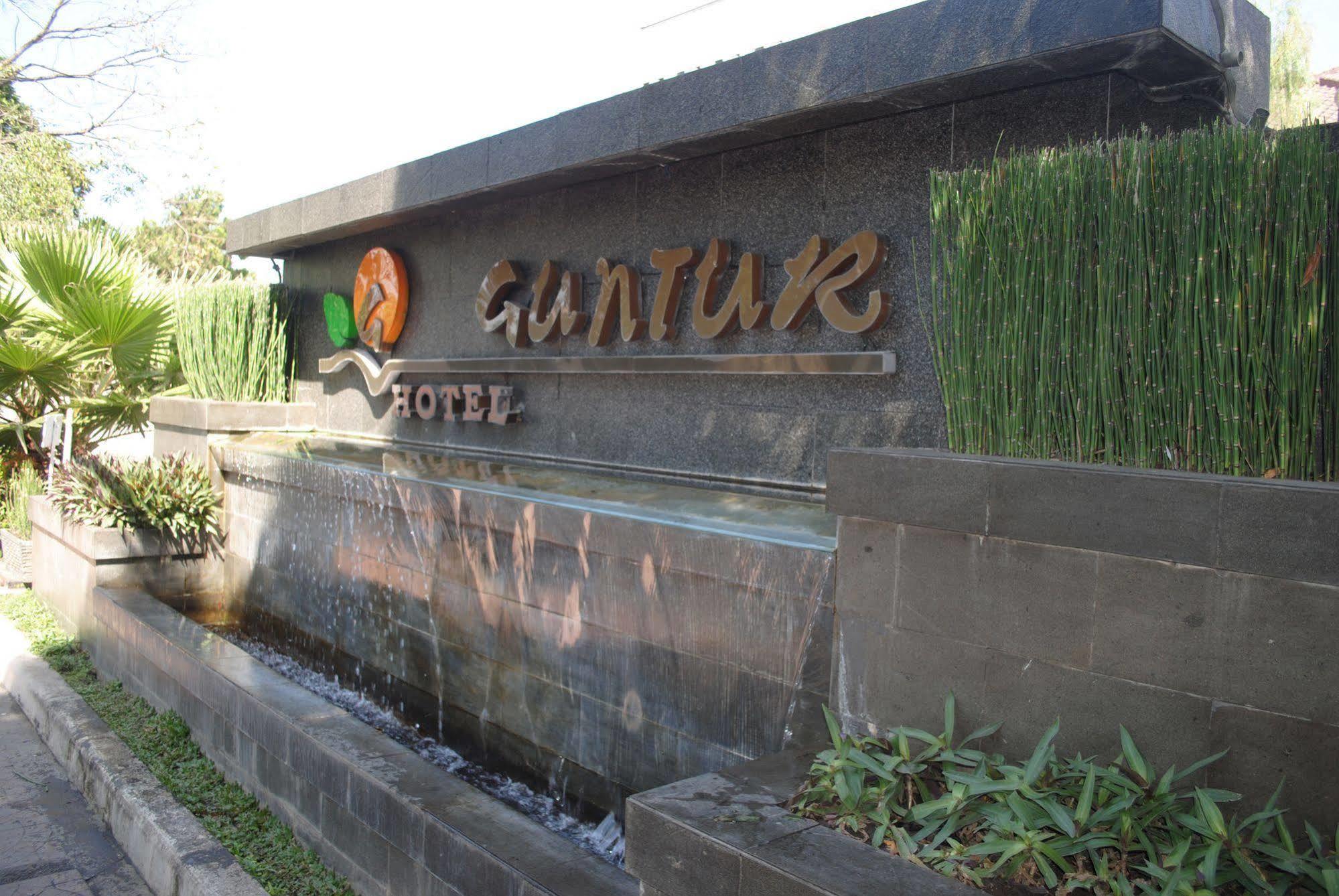 Hotel Guntur Bandung Esterno foto